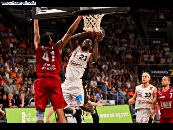 ratiopharm Ulm - W&uuml;rzburg PlayOff Halbfinale #3 @ Ratiopharm Arena - Bild 28