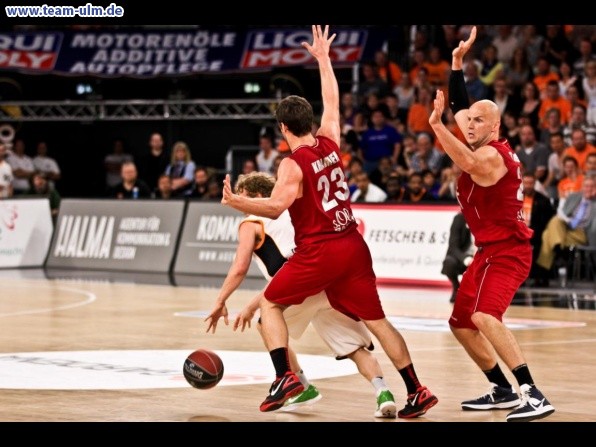 ratiopharm Ulm - W&uuml;rzburg PlayOff Halbfinale #3 @ Ratiopharm Arena - Bild 40