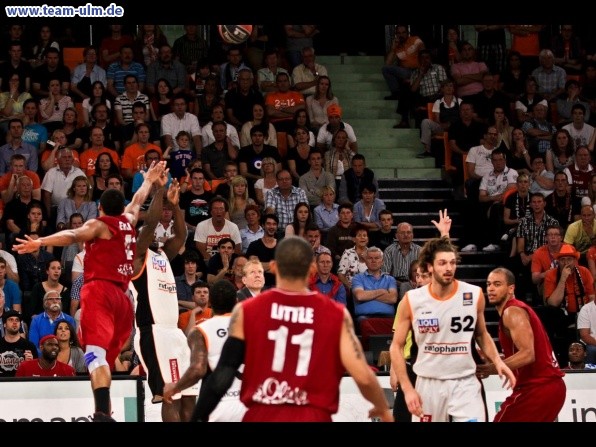 ratiopharm Ulm - W&uuml;rzburg PlayOff Halbfinale #3 @ Ratiopharm Arena - Bild 50