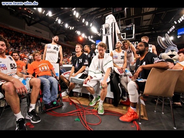 ratiopharm Ulm - W&uuml;rzburg PlayOff Halbfinale #3 @ Ratiopharm Arena - Bild 63