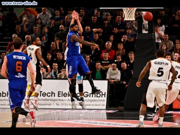 Ulm gegen Bayreuth @ Ratiopharm Arena - Bild 16