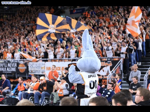 ratiopharm Ulm gegen Istanbul @ Ratiopharm Arena - Bild 14