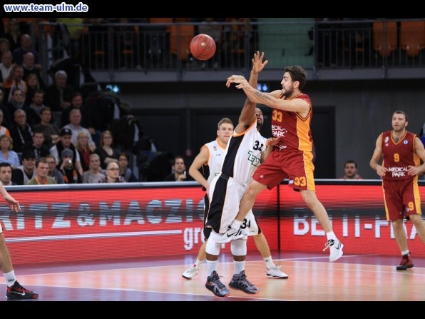 ratiopharm Ulm gegen Istanbul @ Ratiopharm Arena - Bild 25