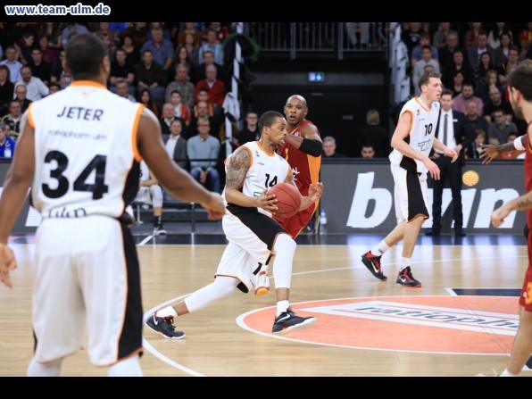 ratiopharm Ulm gegen Istanbul @ Ratiopharm Arena - Bild 26