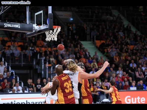 ratiopharm Ulm gegen Istanbul @ Ratiopharm Arena - Bild 47