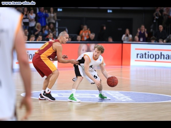 ratiopharm Ulm gegen Istanbul @ Ratiopharm Arena - Bild 48