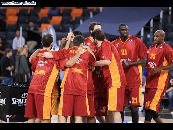 ratiopharm Ulm gegen Istanbul @ Ratiopharm Arena - Bild 6