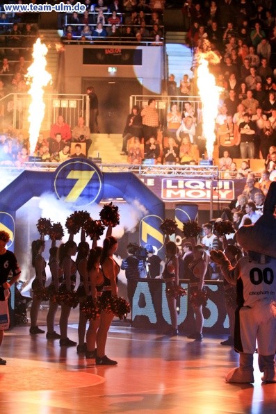 ratiopharm Ulm gegen Mitteldeutscher BC @ Ratiopharm Arena - Bild 8
