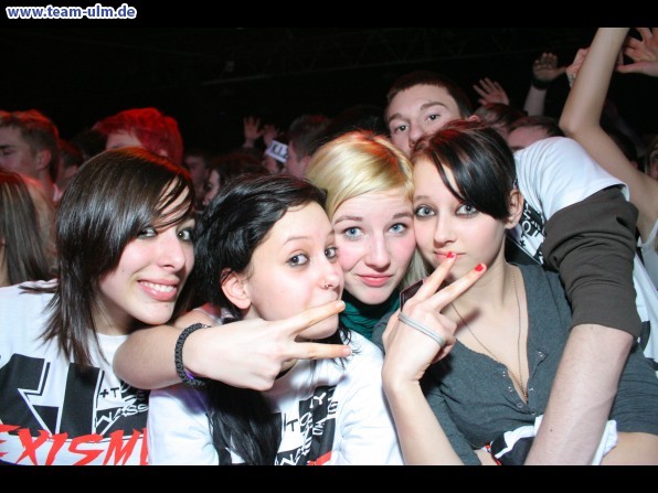 K.I.Z. - Sexismus gegen Rechts Tour  @ Roxy - Bild 131