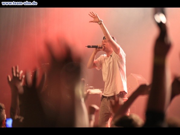 Catch a Fire feat. Kool Savas @ Roxy - Bild 23