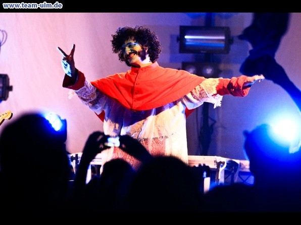 Bonaparte - Sorry, We're Open @ Roxy - Bild 45