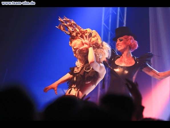 Bonaparte - Sorry, We're Open @ Roxy - Bild 62