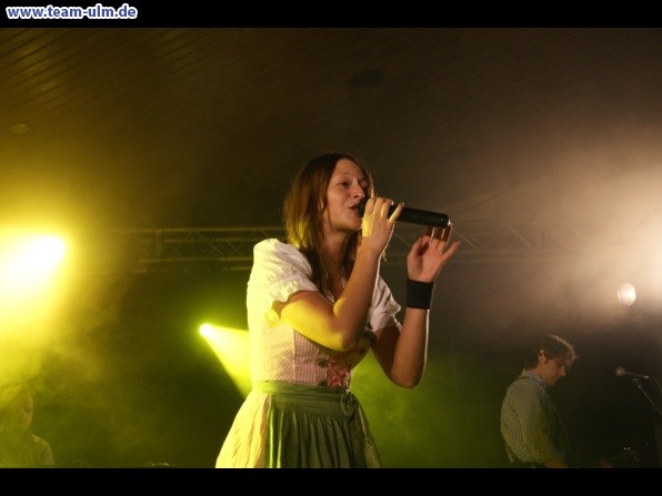 Rock im Rehgarten mit Dirndlknacker @ Tannheim - Bild 1