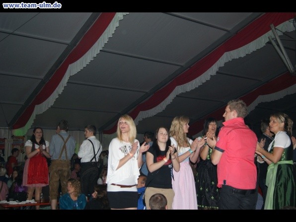 Rock im Rehgarten mit Dirndlknacker @ Tannheim - Bild 20