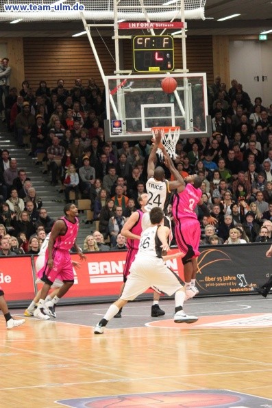 Basketball: Ulm gegen Bonn @ Ulm - Bild 5