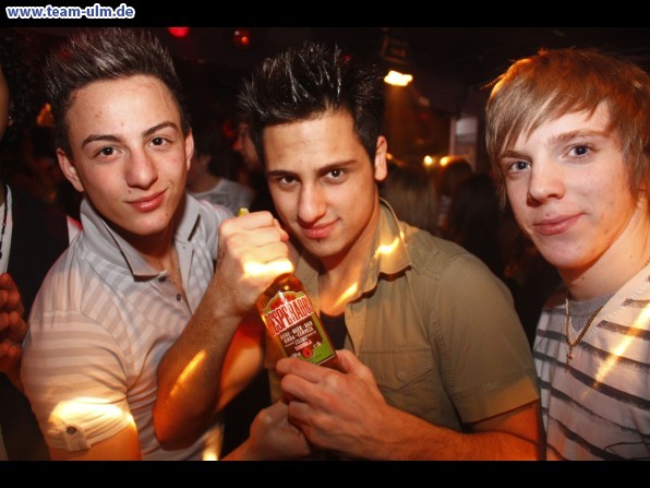 Black & White @ Violet - Bild 93