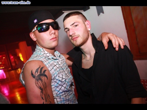 &Uuml;16 Party "Tribute to David Guetta" @ Violet - Bild 52