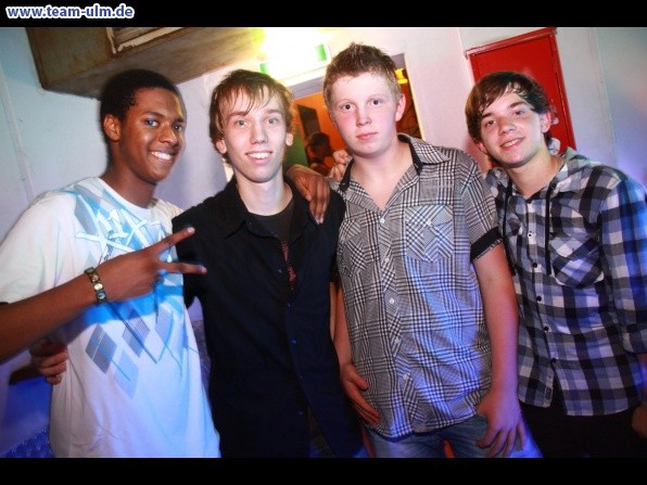 &Uuml;16 Party "Tribute to David Guetta" @ Violet - Bild 54