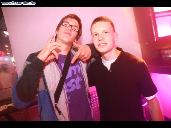 &Uuml;16 Party "Tribute to David Guetta" @ Violet - Bild 75
